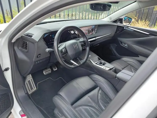 DS 4 E-Tense Performance Line