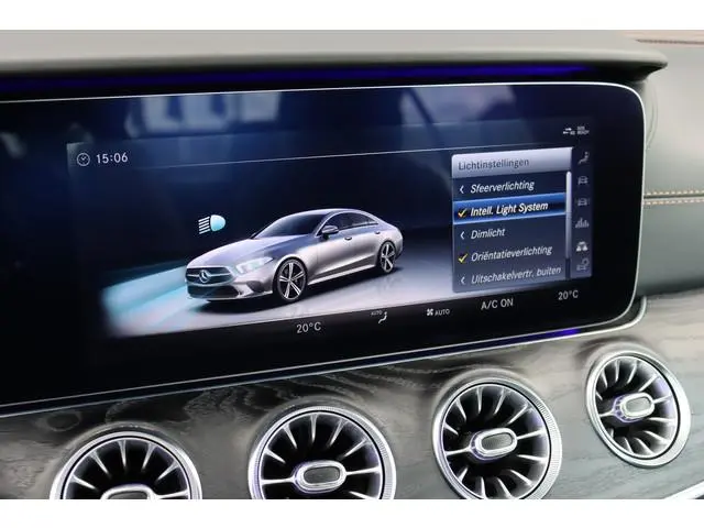 Mercedes-Benz CLS