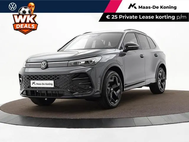 Volkswagen Tiguan R-Line Edition 1.5 eHybrid 204 PK 6 versn. DSG · Achteruitrijcamera · Draadloze te...