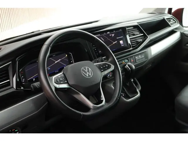 Volkswagen Transporter 2.0 TDI 150pk DSG L2H1 32 DC Bulli Trekhaak Camera Leder LED Virtual Cockpit...