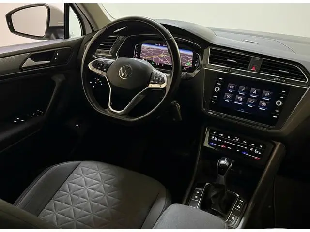 Volkswagen Tiguan E-Hybrid 245PK DSG LIFE NAVI/VIRTUAL/TREKHAAK