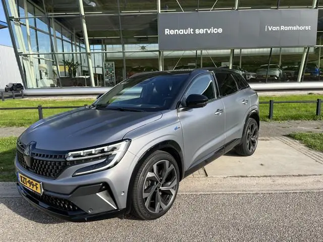 Renault Austral 1.2 E-Tech full hybrid 200PK iconic esprit Alpine / 4-Control / Harman Kardon/ Head...