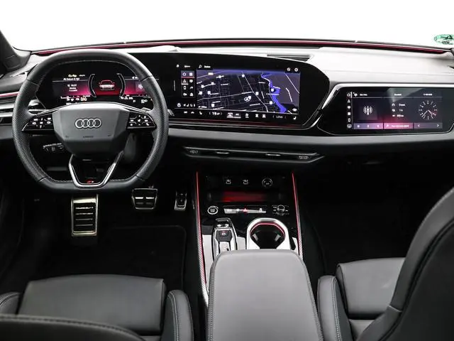 Audi A6 Avant 2.0 367pk e-hybrid Quattro S edition Competition · Wegklapbare Trekhaak · 360 Camera ·...