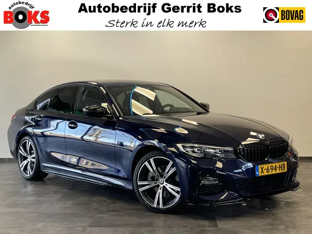 BMW 3-serie 320e High Executive M-sport Full-led VCP Navigatie 19"LM ! 2e Paasdag geopend van 12.00...