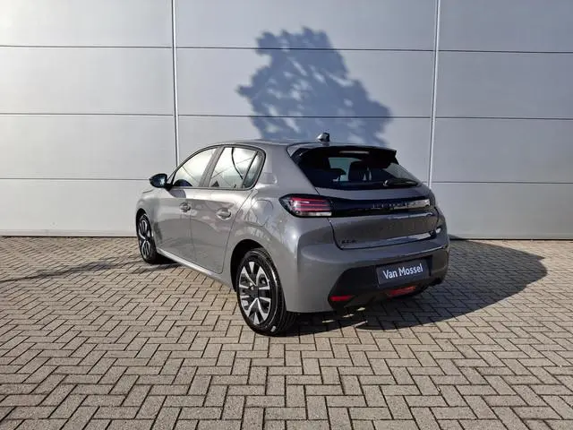 Peugeot 208 1.2 PureTech 75pk Active | Parkeersensoren | Apple Carplay/Android Auto | Airco