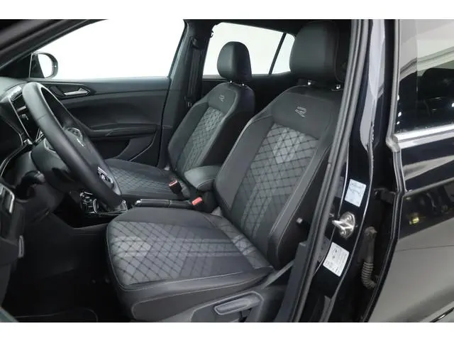 Volkswagen T-Cross 1.0 TSI R-Line DSG | IQ. Light | Apple CarPlay | Camera + PDC | Adapt. Cruise | 1...