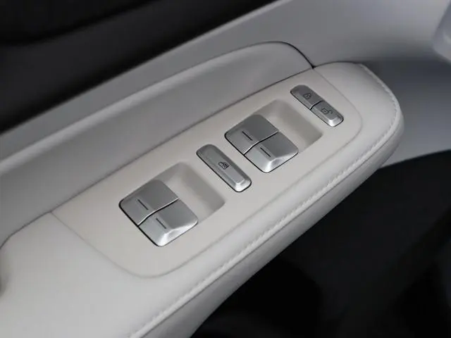 XPENG G6