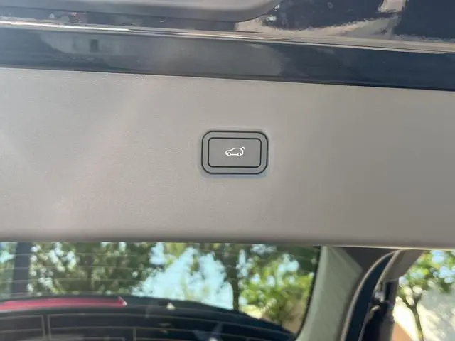 XPENG G6