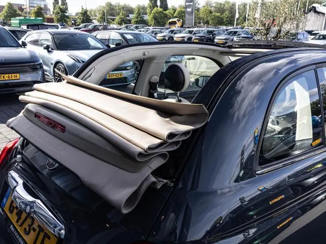 Fiat 500 C 0.9 TwinAir Turbo Lounge | Cabrio | Cruise Control | PDC | Navigatie
