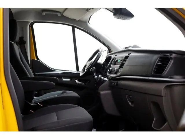 Ford Transit Custom 340 2.0 TDCI 130pk L2H1 Trend Airco/Trekhaak 2800kg 03-2022
