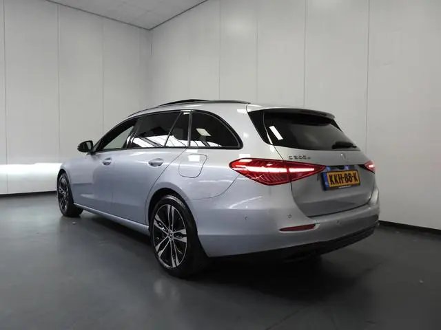 Mercedes-Benz C-Klasse Estate C300e Business Line SCHUIFDAK/NIGHT/SFEER/LED/18"LMV!