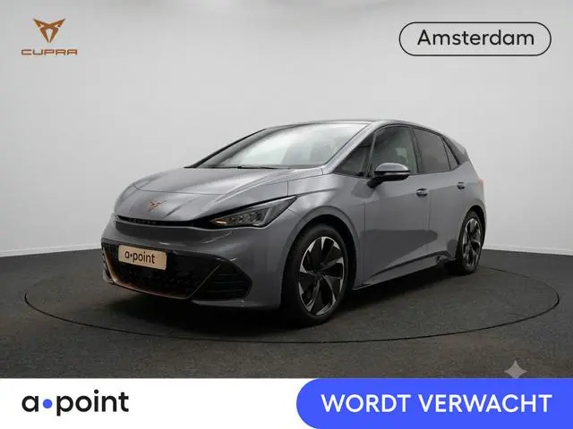 CUPRA Born Performance 82 kWh 230 pk | Navigatie | Parkeersensoren | Achteruitrijcamera | Elektr. vo...