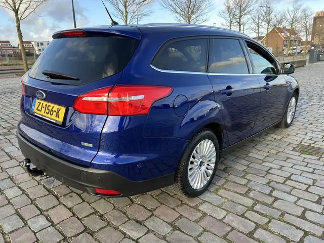 Ford Focus Wagon 1.0 Titanium navi/camera airco/ecc apk