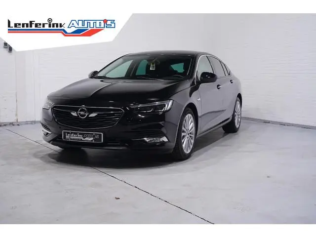 Opel Insignia Grand Sport 1.5 Turbo Innovation 1e eigen. NAP 18"-lmv navigatie camera matrix-koplamp...
