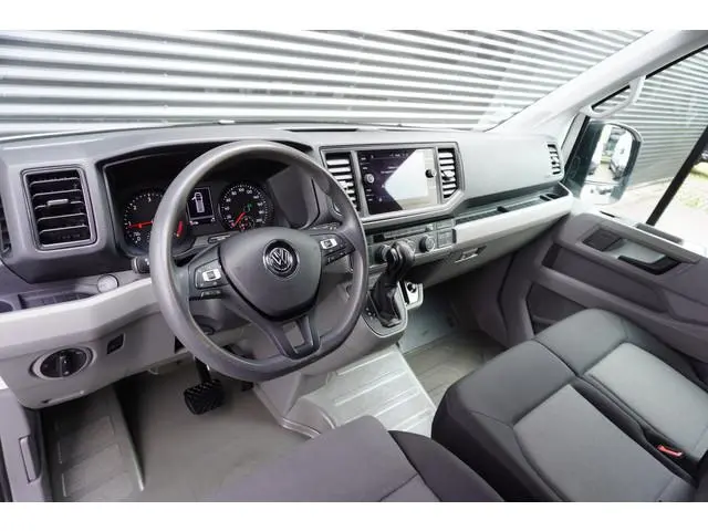 Volkswagen Crafter L3H3/L2H2 140pk Automaat Apple carplay Camera Parkeersensren 3-zits Cruise contro...