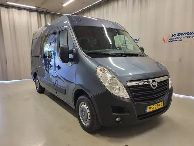 Opel Movano