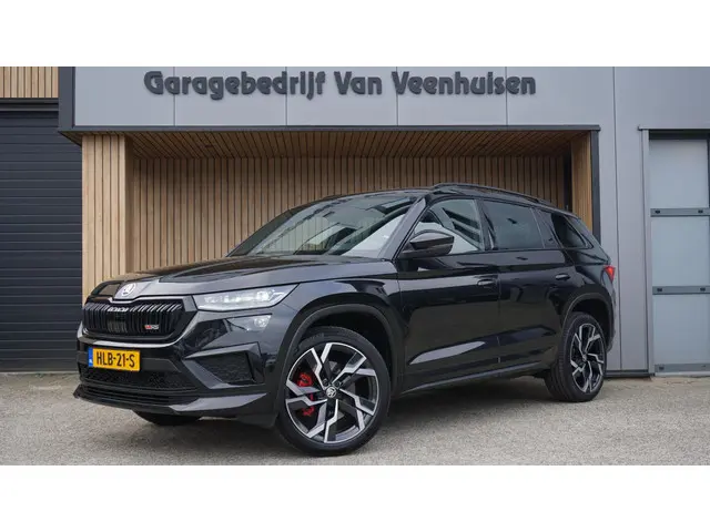 Skoda Kodiaq 2.0 TSI 245pk VRS 7-Zits DSG RS-Seats Pano.Dak Stuur/Stoelv.w. Trekhaak 20inch LM Sfeer...