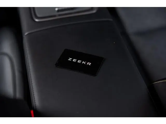 Zeekr 7X