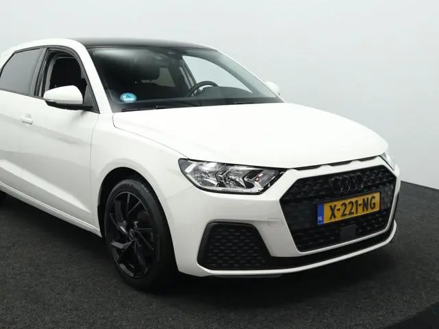 Audi A1 Sportback 25 TFSI Pro Line | Private lease vanaf 449,- per maand
