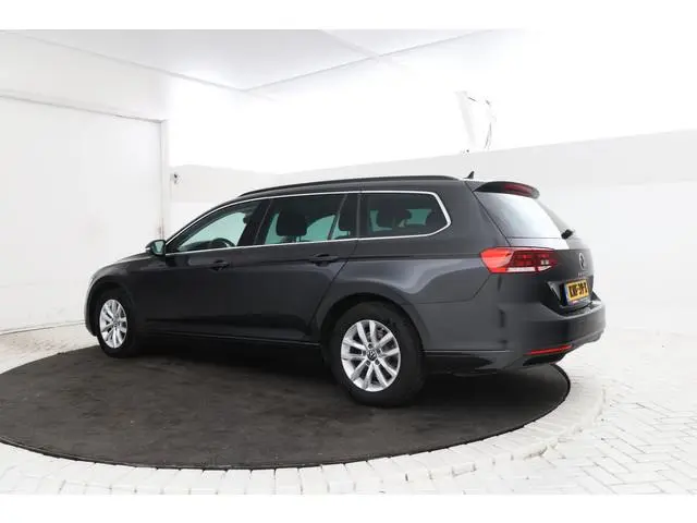 Volkswagen Passat Variant 1.5 TSI Comfort Business Automaat, Apple carplay, Climate, Trekhaak