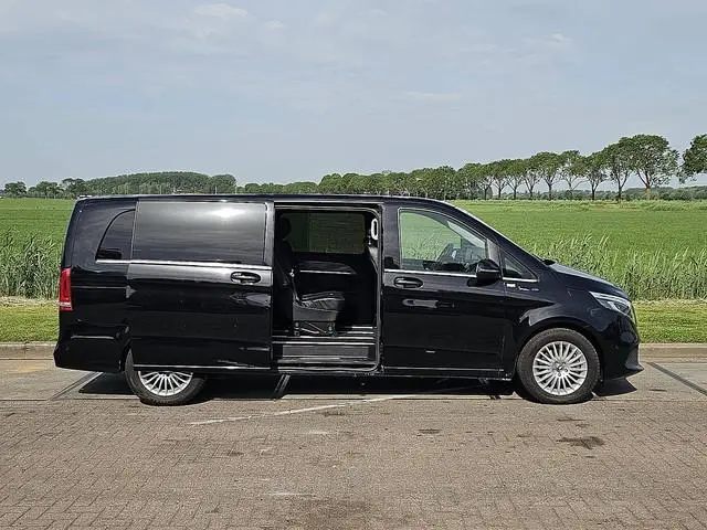 Mercedes-Benz EQV
