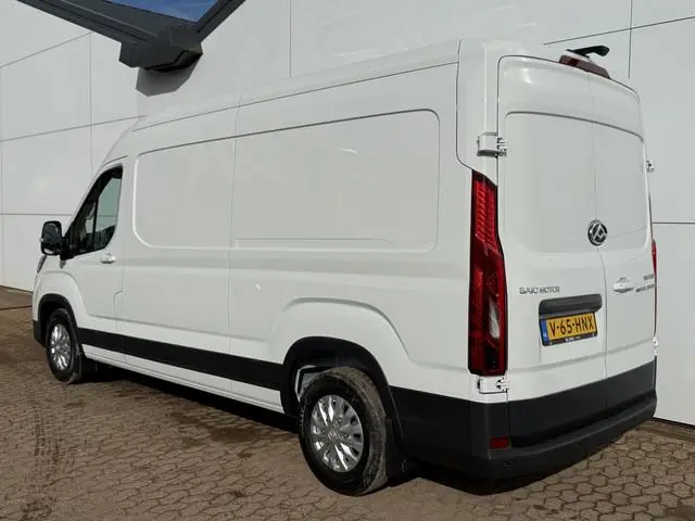 Maxus eDeliver 9 72kWh 204PK Nieuw! Elektrisch L3H2 280km WLTP ACC Stoelverwarming Snelladen Carplay...