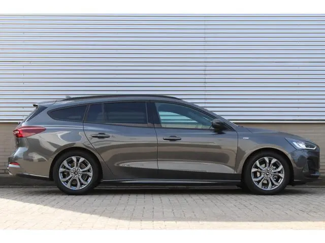 Ford Focus Wagon 1.0 EcoBoost 155PK Hybrid ST Line X | Adaptieve cruise | BLIS | Head-up | Trekhaak...