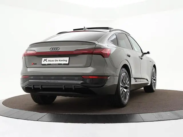 Audi Q8 e-tron
