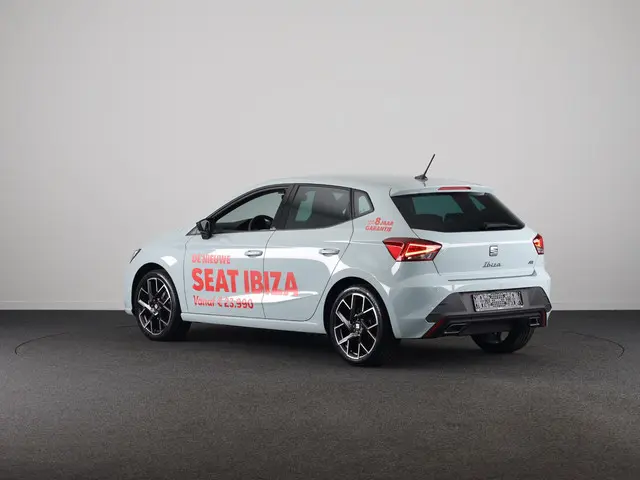 SEAT Ibiza 1.0 EcoTSI FR Business Connect | Oniric Grey | Velgen 'Performance Machined' 18 inch