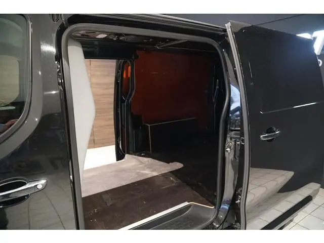 Toyota pro-ace