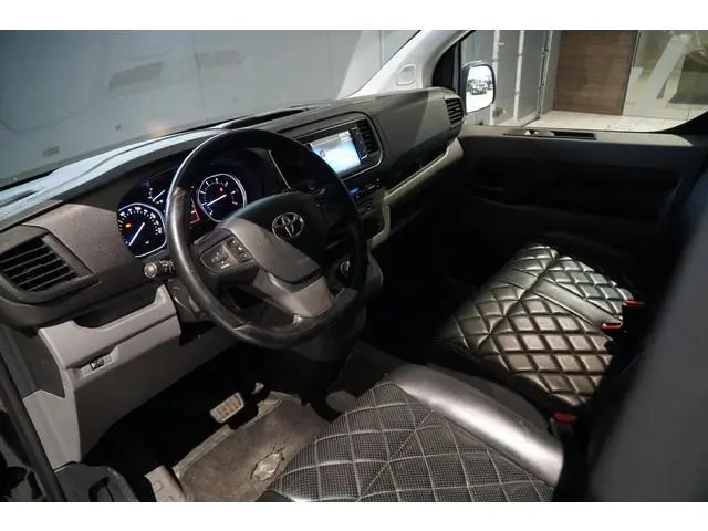 Toyota PROACE Worker 2.0 D-4D Professional Long AUT. + LEDER / TREKHAAK