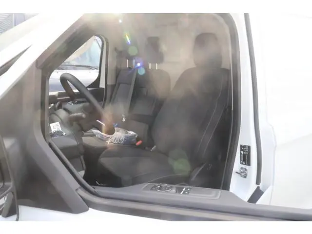 Ford E-Transit Custom L2 H1 Limited 71 kWh B&O Sound