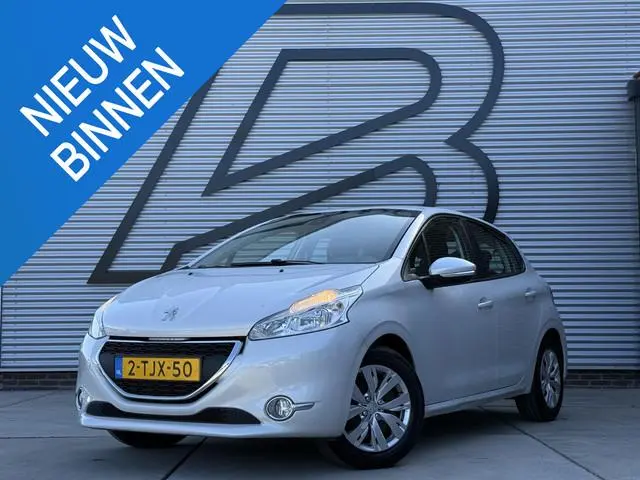 Peugeot 208 1.2 VTi Envy 2e Eigenaar|Navi|PDC|Clima|Cruise|N.A.P|APK tot 08-2026