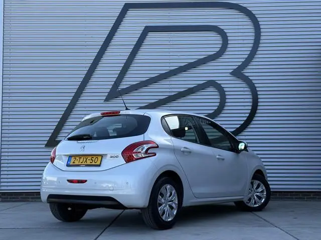 Peugeot 208 1.2 VTi Envy 2e Eigenaar|Navi|PDC|Clima|Cruise|N.A.P|APK tot 08-2026