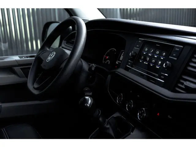 Volkswagen Transporter T6.1 2.0TDI | L2H1 | Airco | Cruise | Trekhaak
