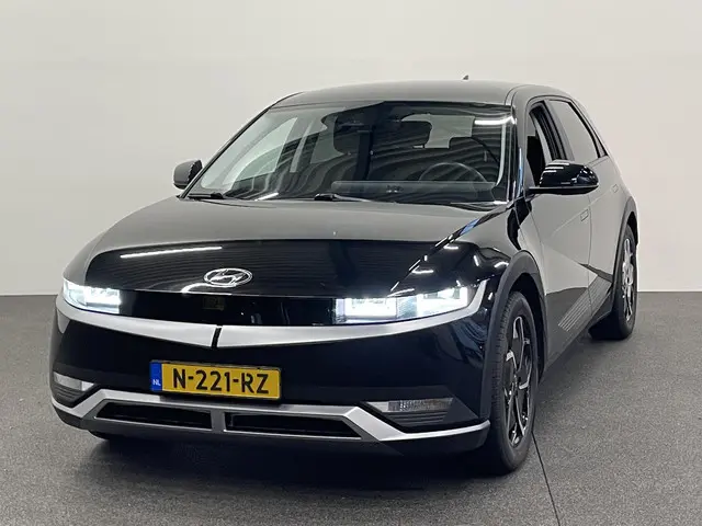 Hyundai IONIQ 5 Style 58 kWh SOH 98% Warmtepomp Airco ECC Navi Carplay Virtual Dashboard Trekhaak PD...