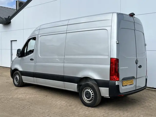Mercedes-Benz Sprinter 215 1.9 CDI L2H2 Automaat L2H2 Climate Control Camera Carplay Parkeersensoren...