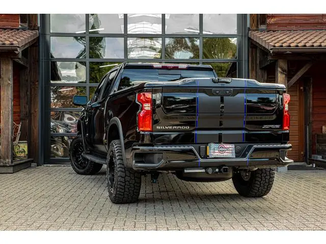 Chevrolet Silverado