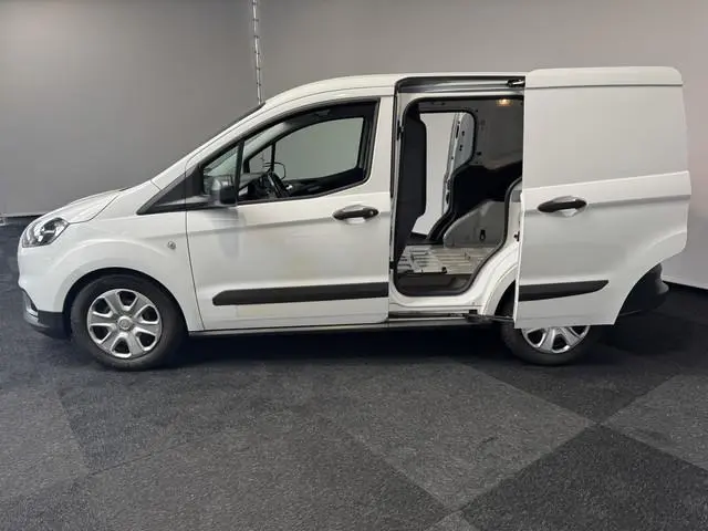 FORD TRANSIT COURIER Airco Transit Courier 1.5 TDCI 75pk dubbel schuifdeur Apk 2027  schade schijf d...