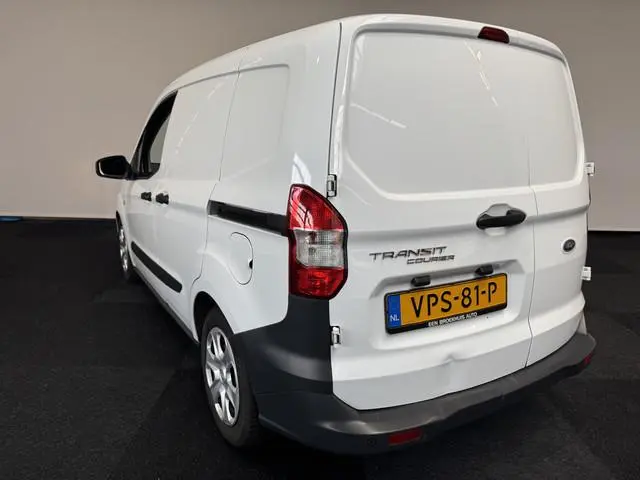 Ford Transit Courier