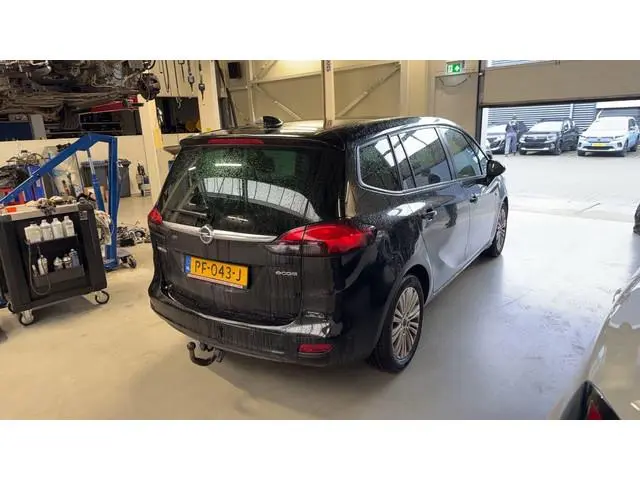 Opel Zafira Tourer