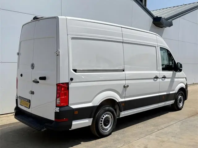 Volkswagen Crafter 2.0 TDI 140PK L3H3 Nieuw Model Virtual Cockpit Climate Control Carplay Camera Par...