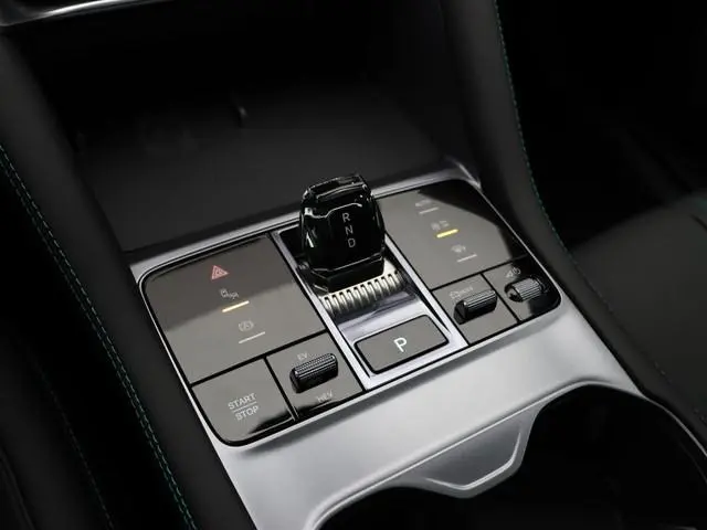 BYD SEAL U