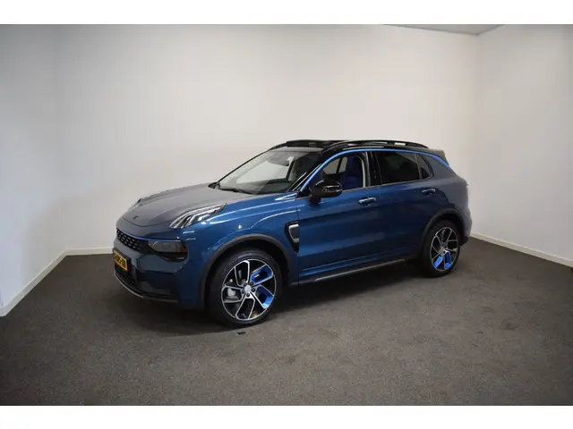 Lynk & Co 01
