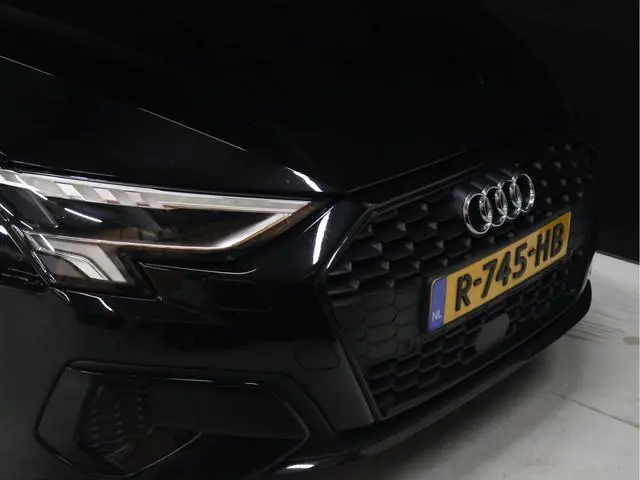 Audi A3 Limousine 35 TFSI Sport [APPLE CARPLAY, ANDROID, ADAPTIVE CRUISE CONTROL, DIGITAL DASH, FULL...