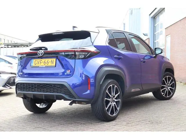 Toyota Yaris Cross 1.5 Hybrid 130 GR SPORT, BSM, LED, Keyless entry, Apple carplay / Android Auto.
