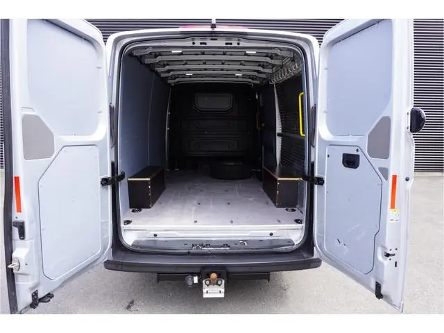 Volkswagen Crafter 177pk automaat 4x4 4motion L3H2/L2H1 Trekhaak Navigatie Camera Parkeersensoren LE...