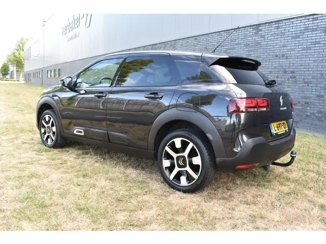 Citroën C4 Cactus 1.2 PureTech Feel Trekhaak Navi Stoelverwarming