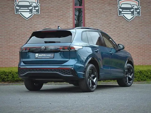 Volkswagen Tiguan 1.5 eHybrid 272 pk R-Line Black + winterset