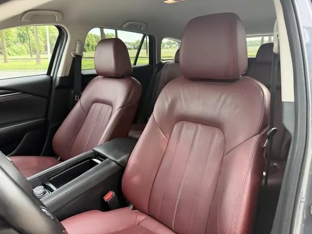 Mazda 6 Sportbreak 2.0 SkyActiv-G 165 Luxury / Automaat / Camera / Carplay / verw. & gev. v. stoelen...